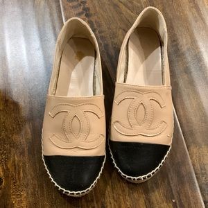 Chanel shoes with flaw inside